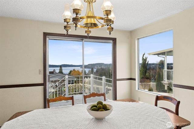 1510 Ventura Drive, Tacoma, WA 98465