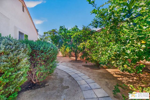 92 Clavel Court, Palm Desert, CA 92260