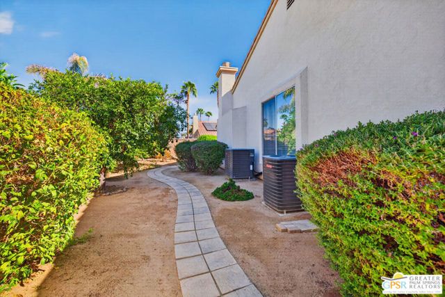 92 Clavel Court, Palm Desert, CA 92260