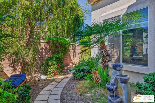 92 Clavel Court, Palm Desert, CA 92260