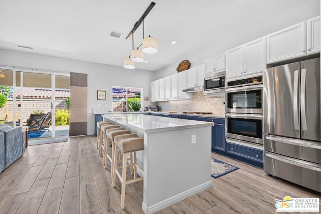 92 Clavel Court, Palm Desert, CA 92260