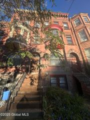 39 S Lake Avenue Unit #4, Albany, NY 12203