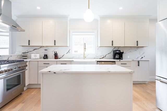 57 Garrison Ave 2A, Somerville, MA 02144