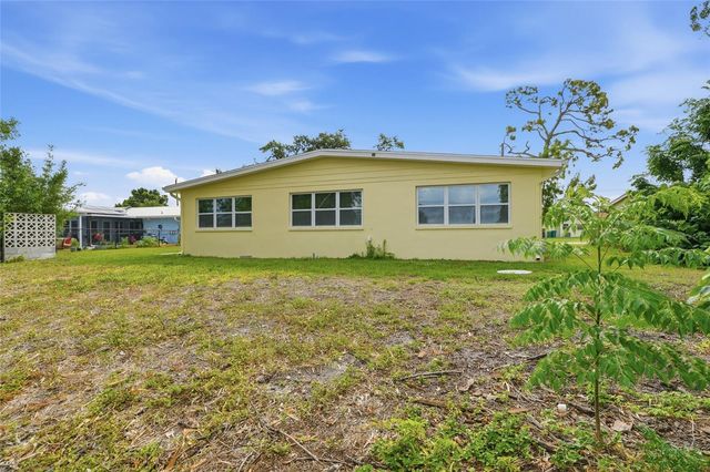 3593 BROOKLYN AVENUE, Port Charlotte, FL 33952