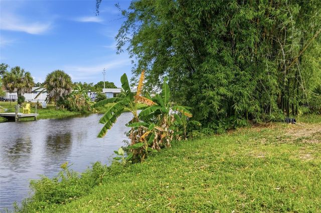 3593 BROOKLYN AVENUE, Port Charlotte, FL 33952