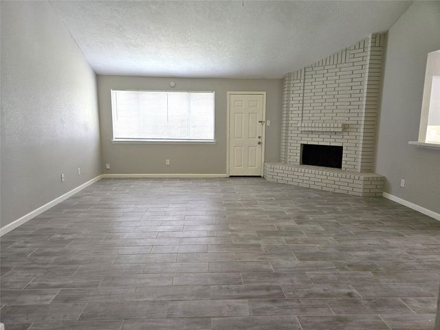 2187 Pilgrims Bend Drive, Friendswood, TX 77546