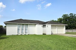 2187 Pilgrims Bend Drive, Friendswood, TX 77546