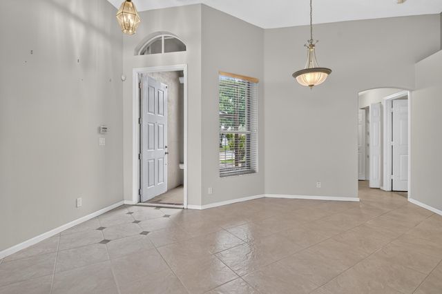 6783 Las Colinas Court, Lake Worth, FL 33463
