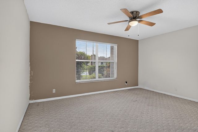 6783 Las Colinas Court, Lake Worth, FL 33463