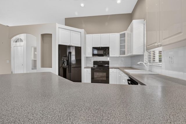 6783 Las Colinas Court, Lake Worth, FL 33463