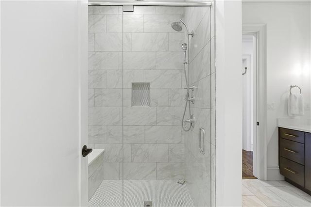 220 Vickery Falls Drive, Roswell, GA 30075