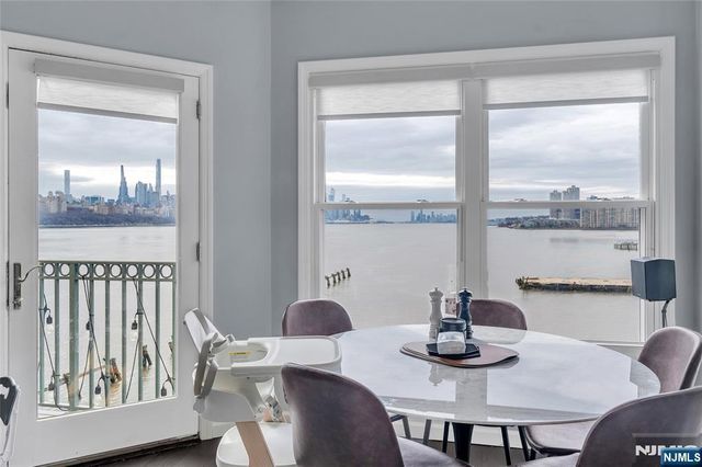 314 The Promenade, Edgewater, NJ 07020