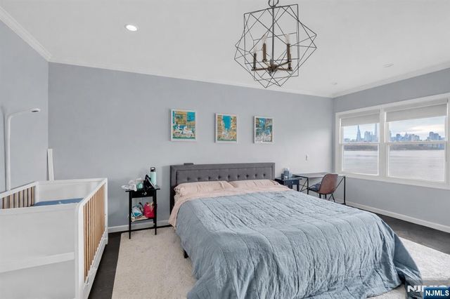 314 The Promenade, Edgewater, NJ 07020