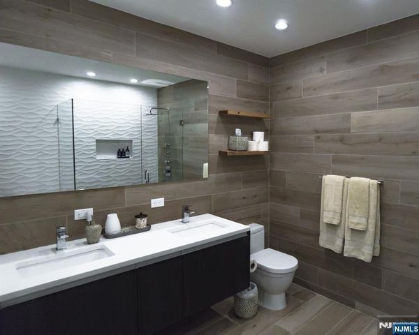 314 The Promenade, Edgewater, NJ 07020