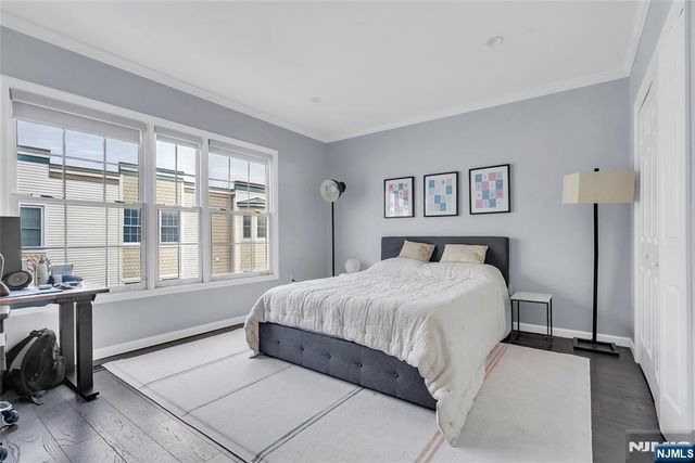 314 The Promenade, Edgewater, NJ 07020