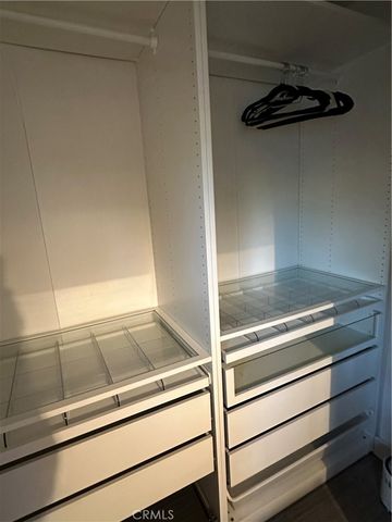 4255 W 5th 101, Los Angeles, CA 90020