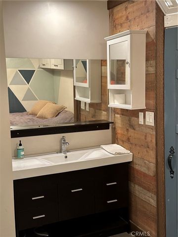 4255 W 5th 101, Los Angeles, CA 90020