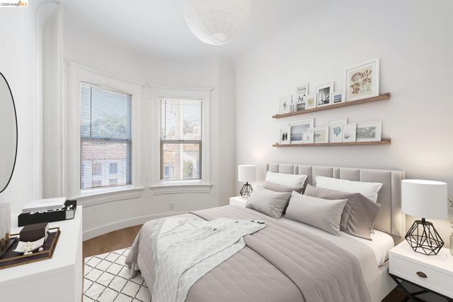 4722-4726 Shattuck Ave, Oakland, CA 94609