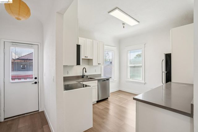 4722-4726 Shattuck Ave, Oakland, CA 94609