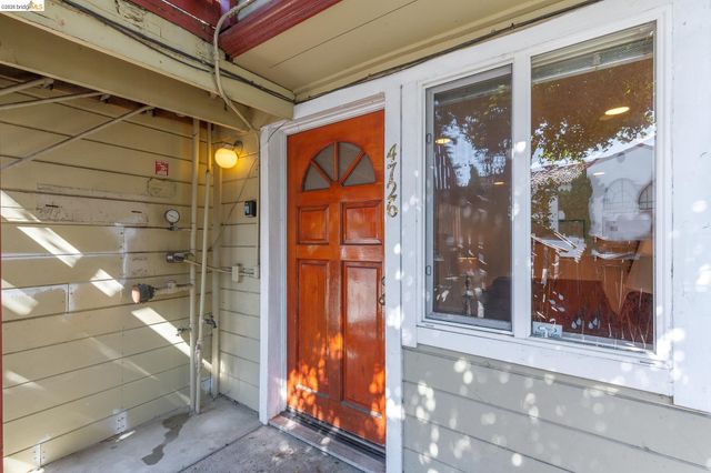 4722-4726 Shattuck Ave, Oakland, CA 94609