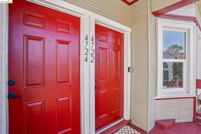 4722-4726 Shattuck Ave, Oakland, CA 94609
