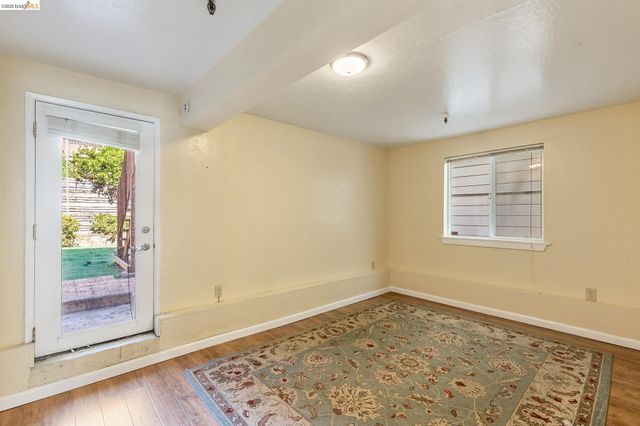 4722-4726 Shattuck Ave, Oakland, CA 94609