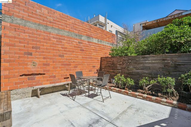 4722-4726 Shattuck Ave, Oakland, CA 94609
