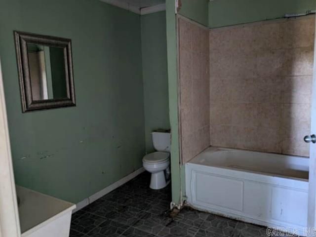 2015 Dismukes Street, Lonoke, AR 72086