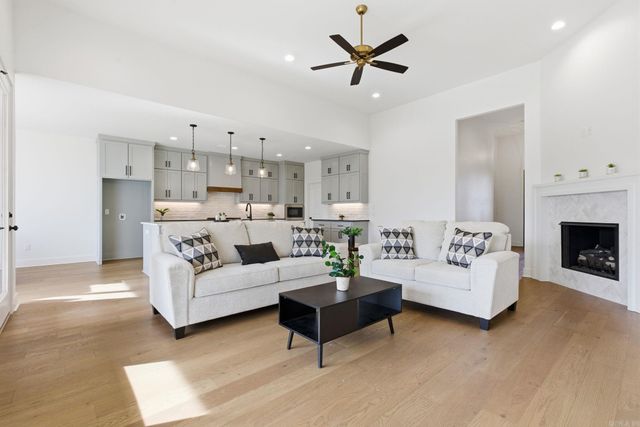 171 Ridgeview Trail, Maumelle, AR 72113