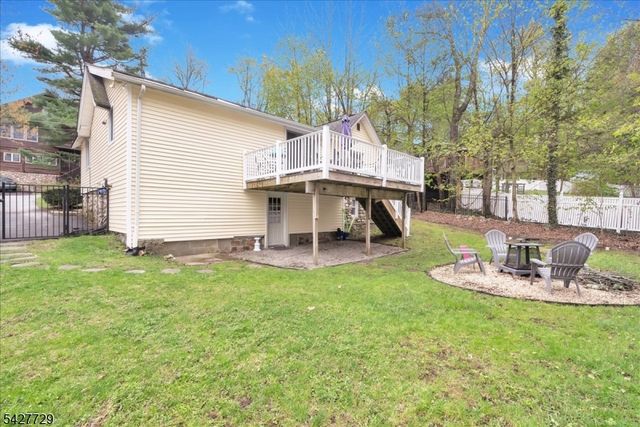 109 Grandview Rd, Vernon Twp., NJ 07422
