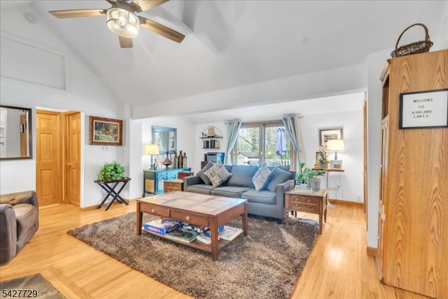 109 Grandview Rd, Vernon Twp., NJ 07422