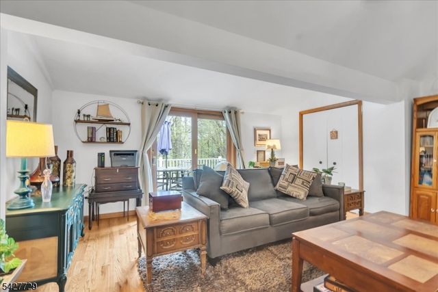 109 Grandview Rd, Vernon Twp., NJ 07422