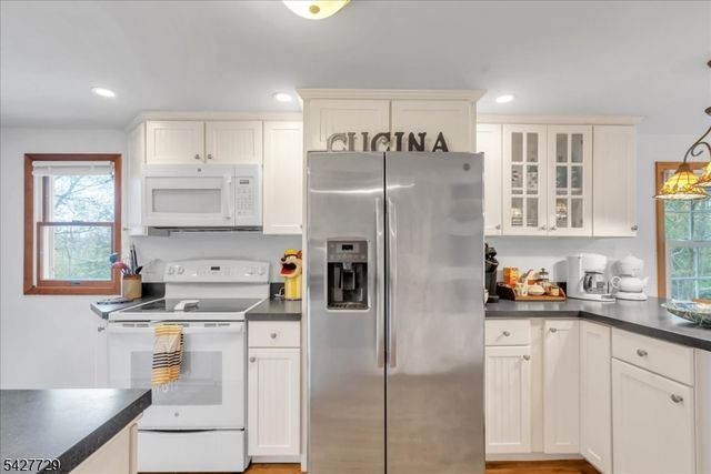 109 Grandview Rd, Vernon Twp., NJ 07422