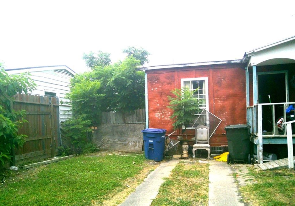 1714 Tarlton St, Corpus Christi, TX 78415 — photo 3