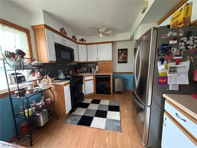 5289 Smith Road, Brook Park, OH 44142