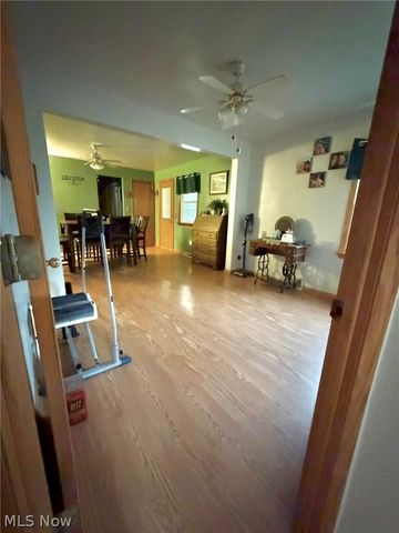 5289 Smith Road, Brook Park, OH 44142