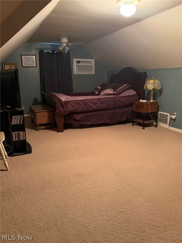 5289 Smith Road, Brook Park, OH 44142