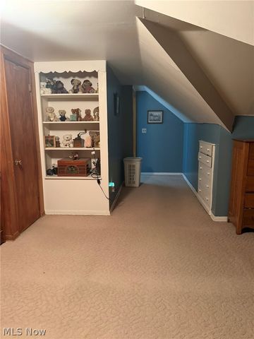 5289 Smith Road, Brook Park, OH 44142