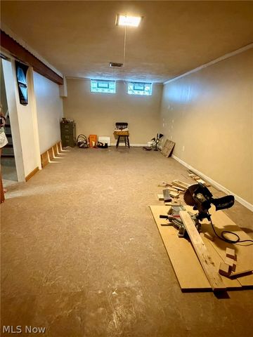 5289 Smith Road, Brook Park, OH 44142