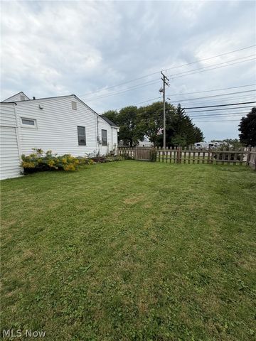 5289 Smith Road, Brook Park, OH 44142