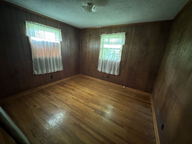 2168 Jefferson Rd, Smithville, TN 37166