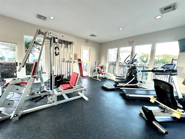 6115 Windwater Pointe, Houston, TX 77036