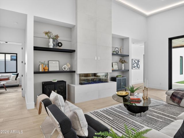 8237 E Coolidge Street, Scottsdale, AZ 85251