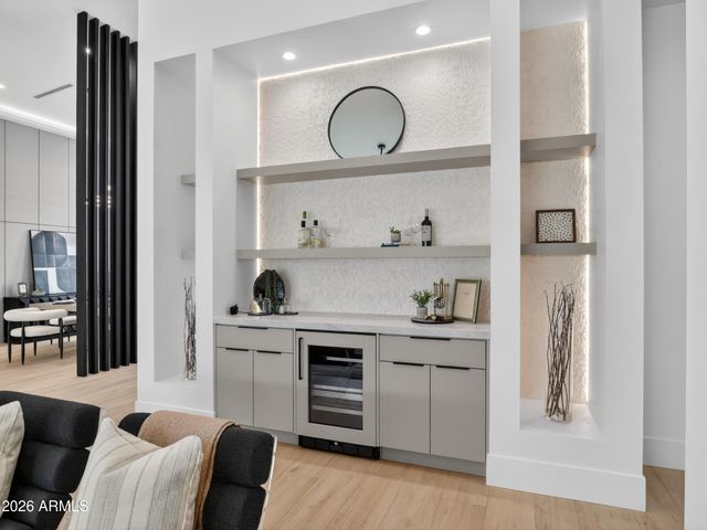 8237 E Coolidge Street, Scottsdale, AZ 85251