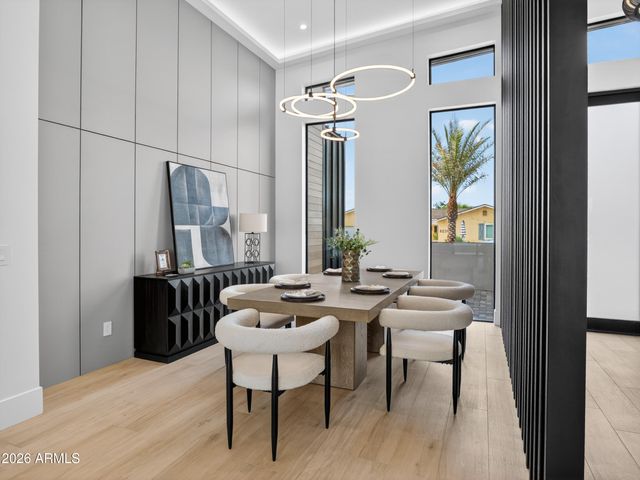 8237 E Coolidge Street, Scottsdale, AZ 85251