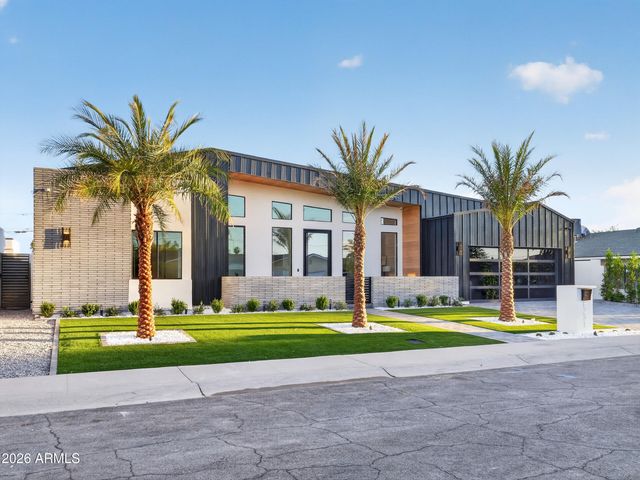 8237 E Coolidge Street, Scottsdale, AZ 85251