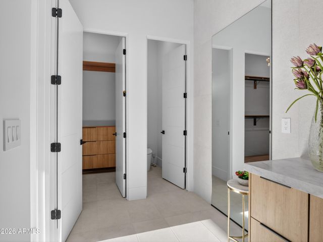 8237 E Coolidge Street, Scottsdale, AZ 85251