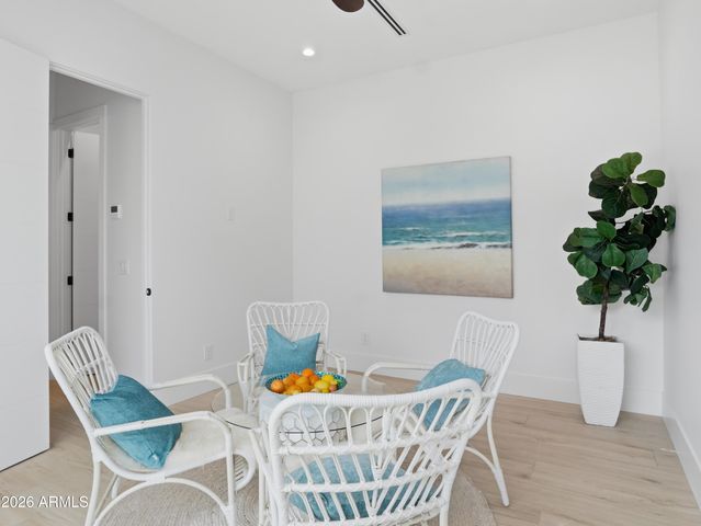 8237 E Coolidge Street, Scottsdale, AZ 85251