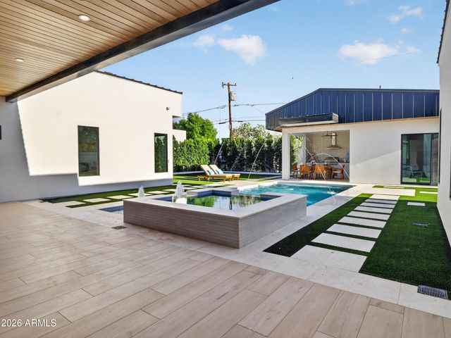 8237 E Coolidge Street, Scottsdale, AZ 85251