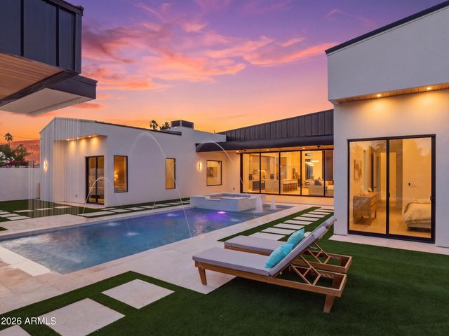 8237 E Coolidge Street, Scottsdale, AZ 85251